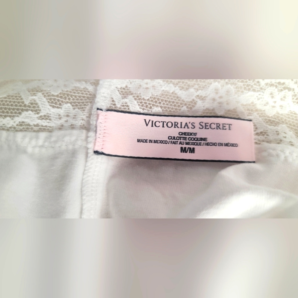(NWOT) Victoria's Secret, white cheeky panty set of 2 size M. - Picture 5 of 5